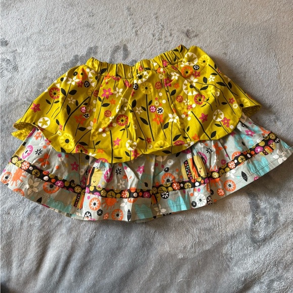 Jelly The Pug Yellow and Gray Floral Skirt - Picture 5 of 5